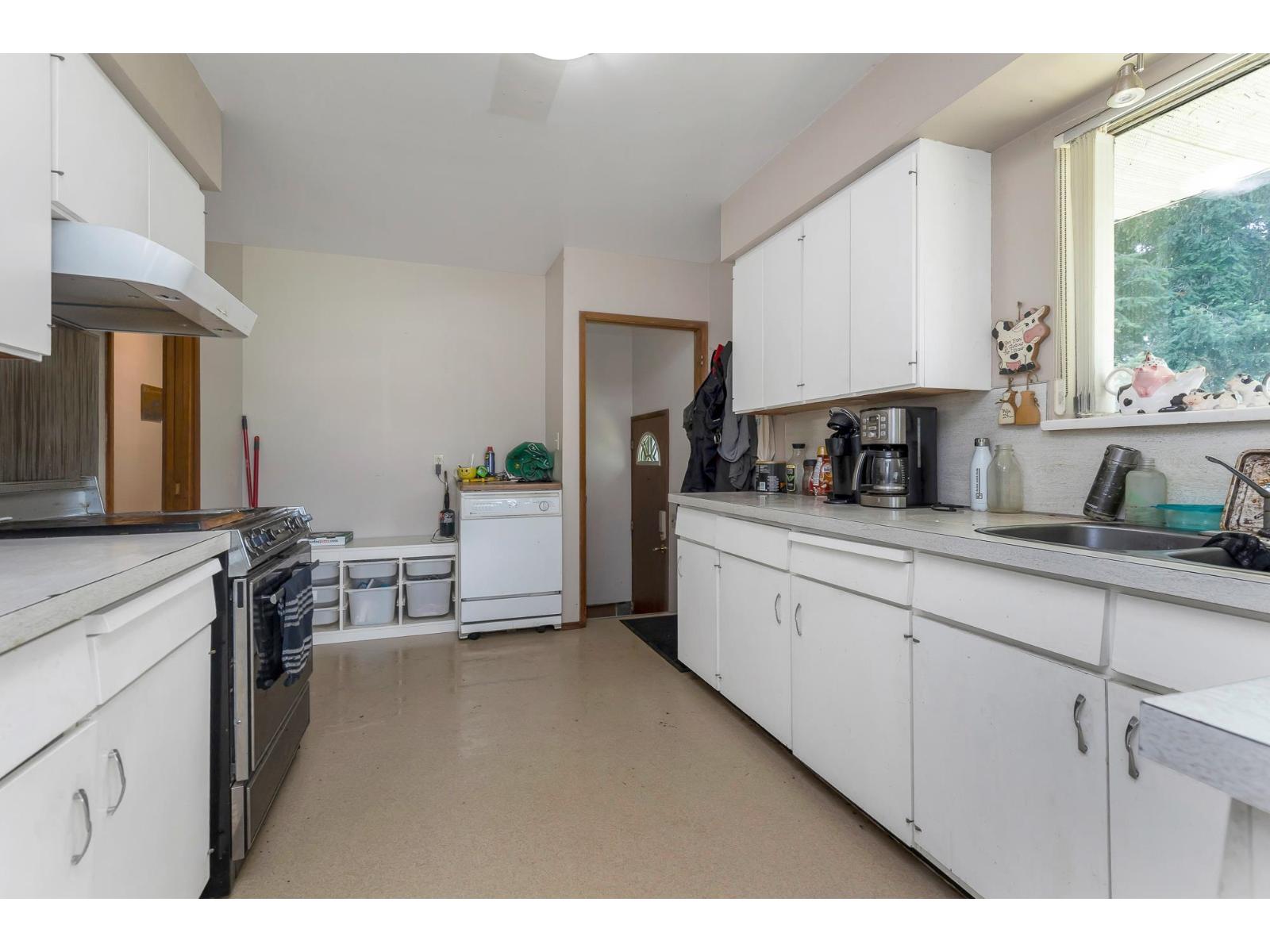 8591 Howell Road, Mission, British Columbia  V0M 1G0 - Photo 7 - R3035399