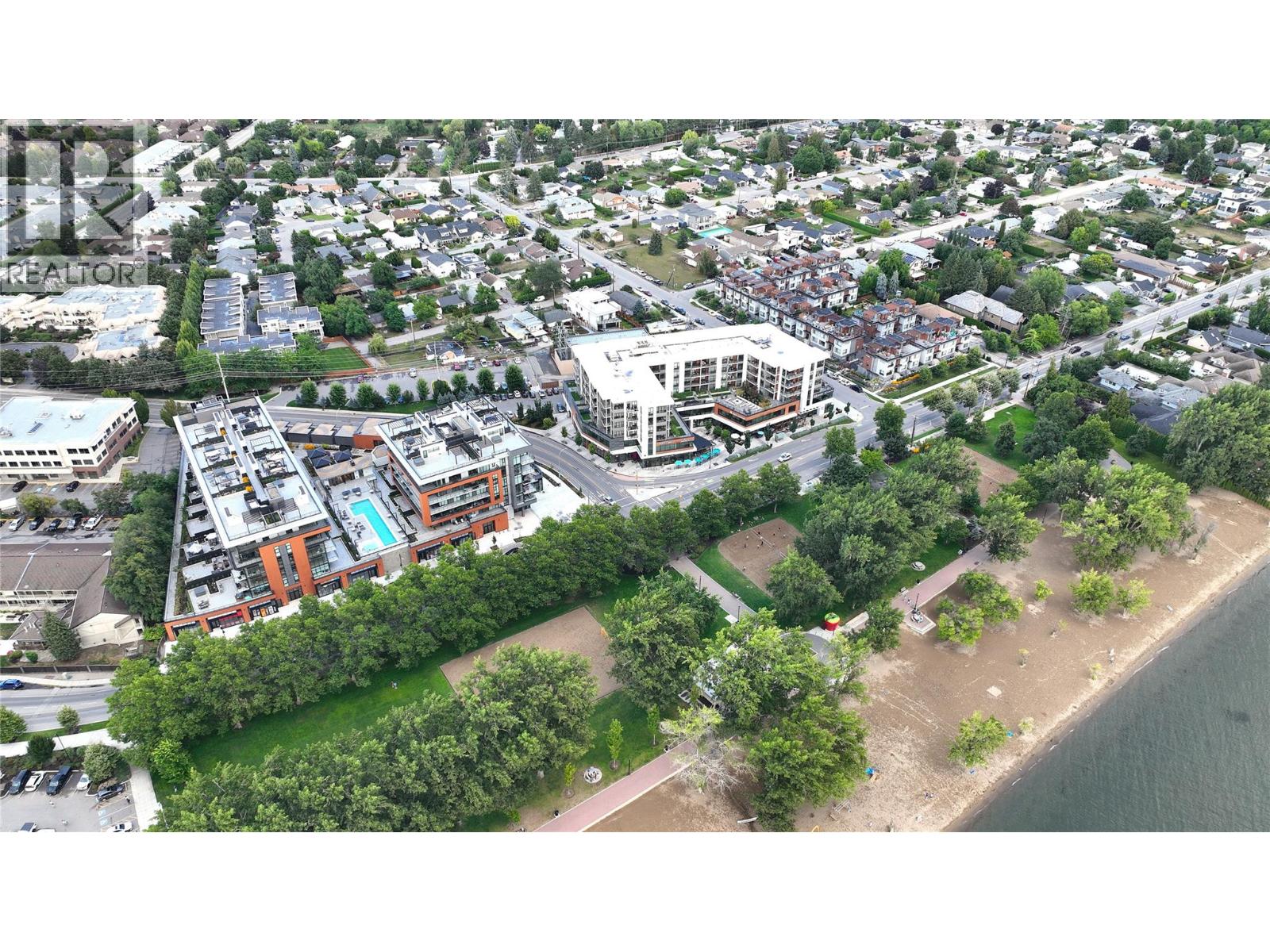 3409 Lakeshore Road Unit# 305, Kelowna, British Columbia  V1W 0G6 - Photo 2 - 10358748