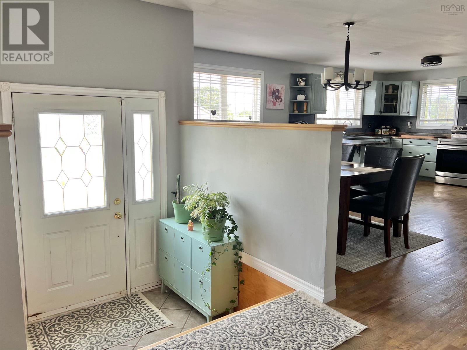 485 Brunswick Street, Yarmouth, Nova Scotia  B5A 4V5 - Photo 2 - 202519687