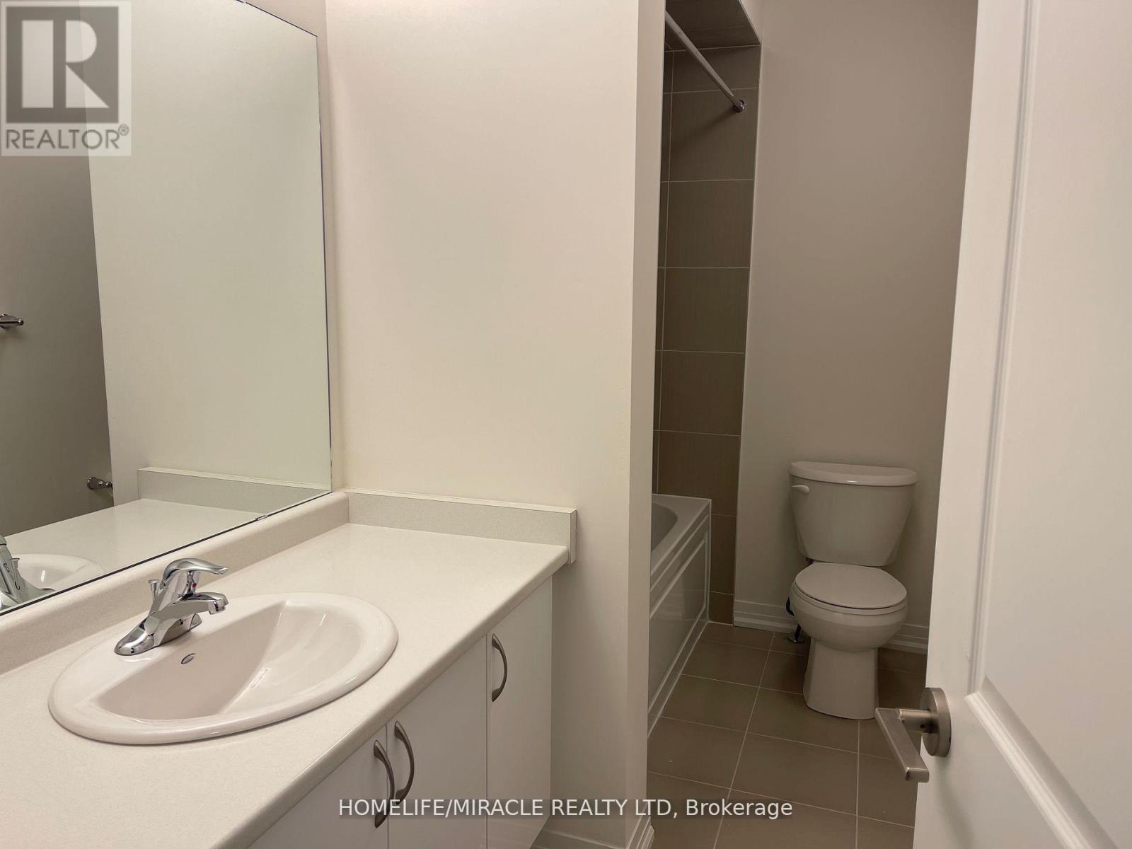 27 George Brier Drive W, Brant, Ontario  N3L 0L1 - Photo 14 - X12334486