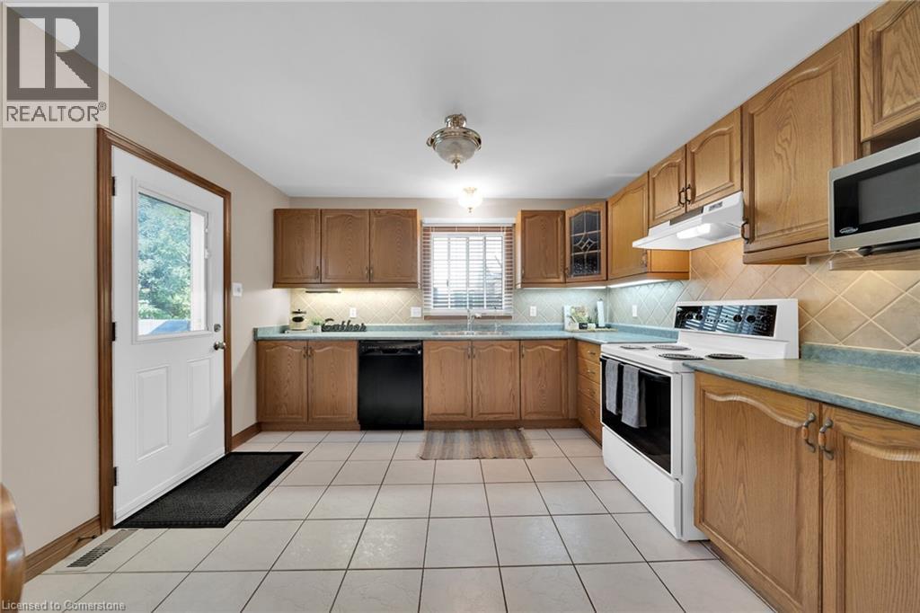 212 Alderlea Avenue, Glanbrook, Ontario  L0R 1W0 - Photo 12 - 40758896