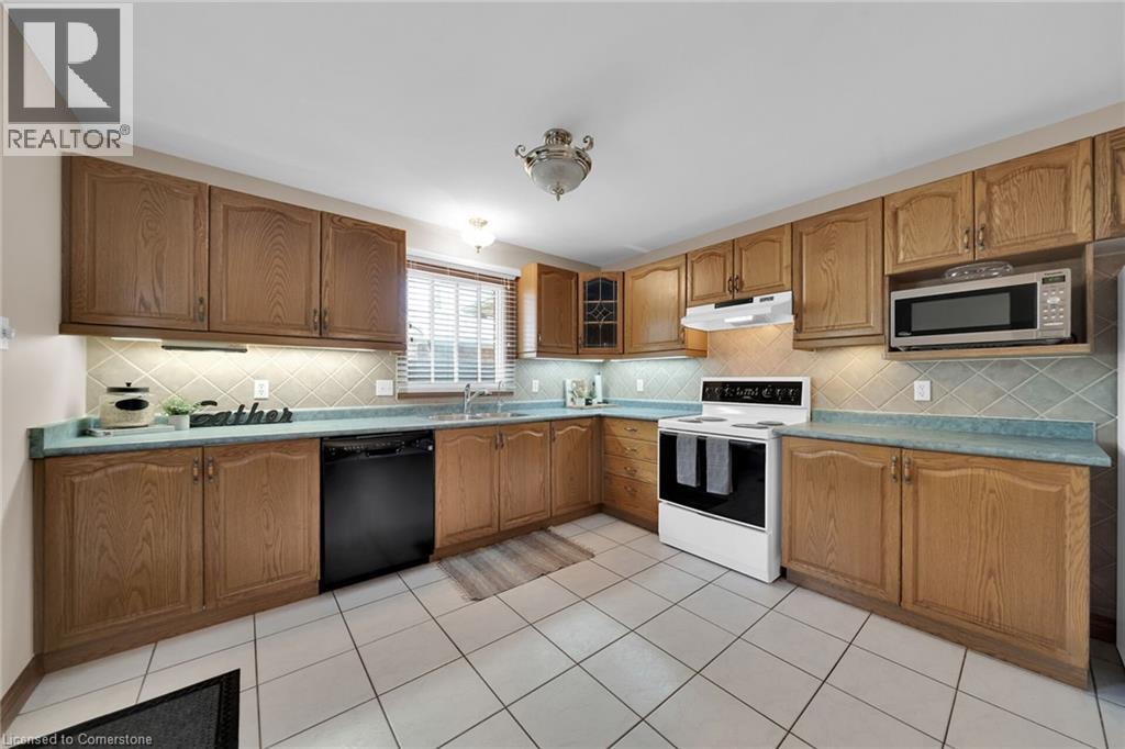 212 Alderlea Avenue, Glanbrook, Ontario  L0R 1W0 - Photo 13 - 40758896