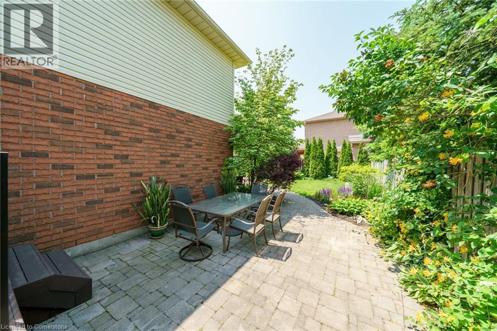 212 Alderlea Avenue, Glanbrook, Ontario  L0R 1W0 - Photo 34 - 40758896