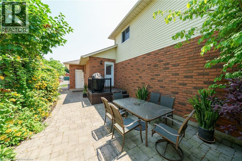 212 Alderlea Avenue, Glanbrook, Ontario  L0R 1W0 - Photo 35 - 40758896