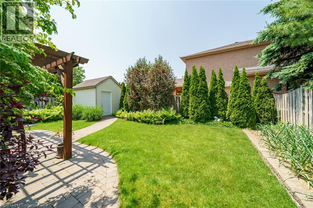 212 Alderlea Avenue, Glanbrook, Ontario  L0R 1W0 - Photo 36 - 40758896