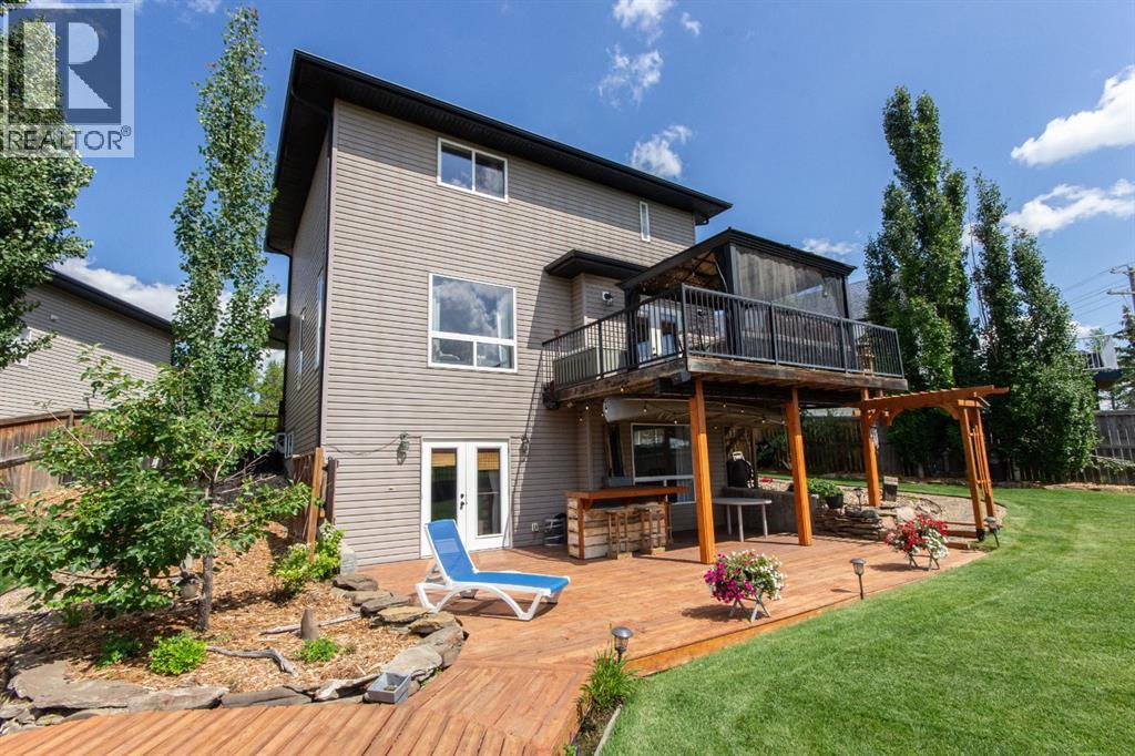 Property at 152 Iverson Close image 4