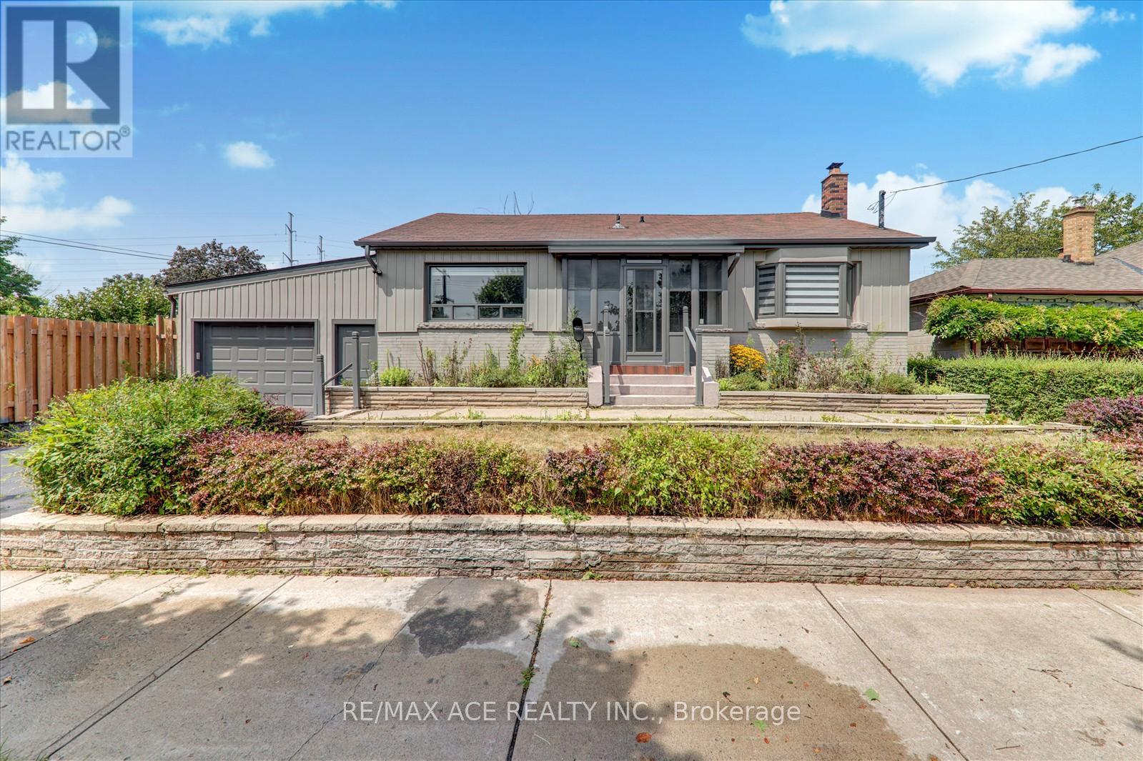Property at 16 YORKSHIRE ROAD image 1