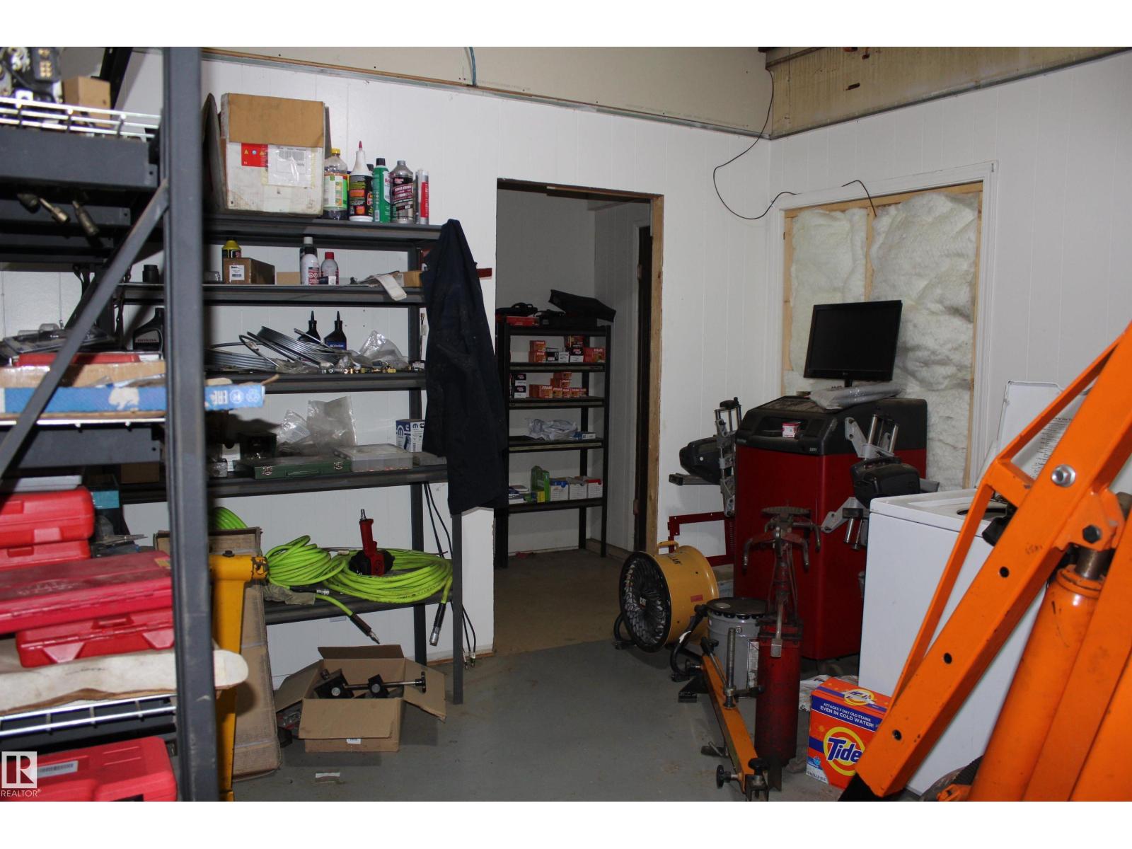 5003 50 St, Mundare, Alberta  T0B 3H0 - Photo 17 - E4448928