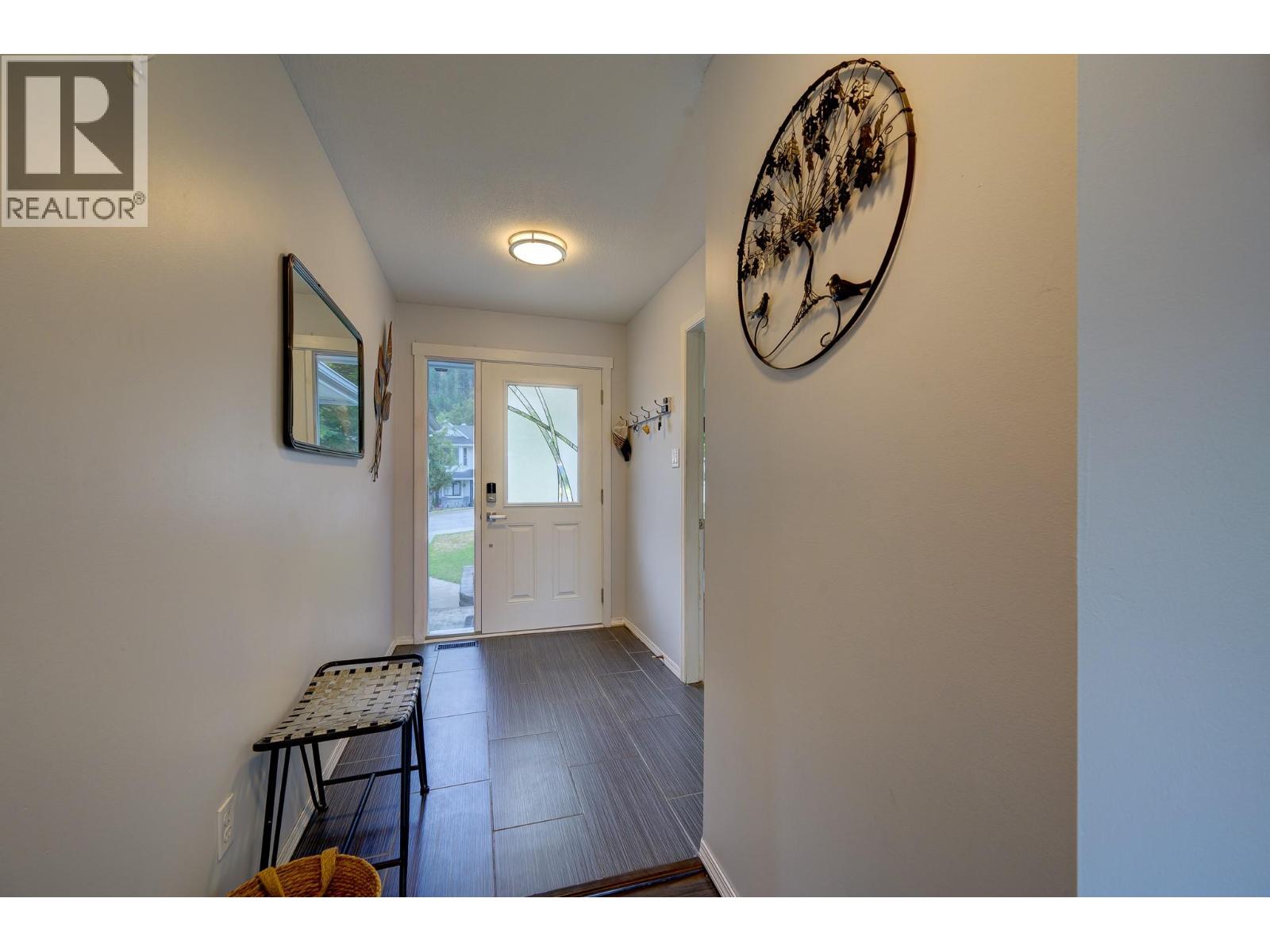 Property at 2776 CAPILANO Drive image 3