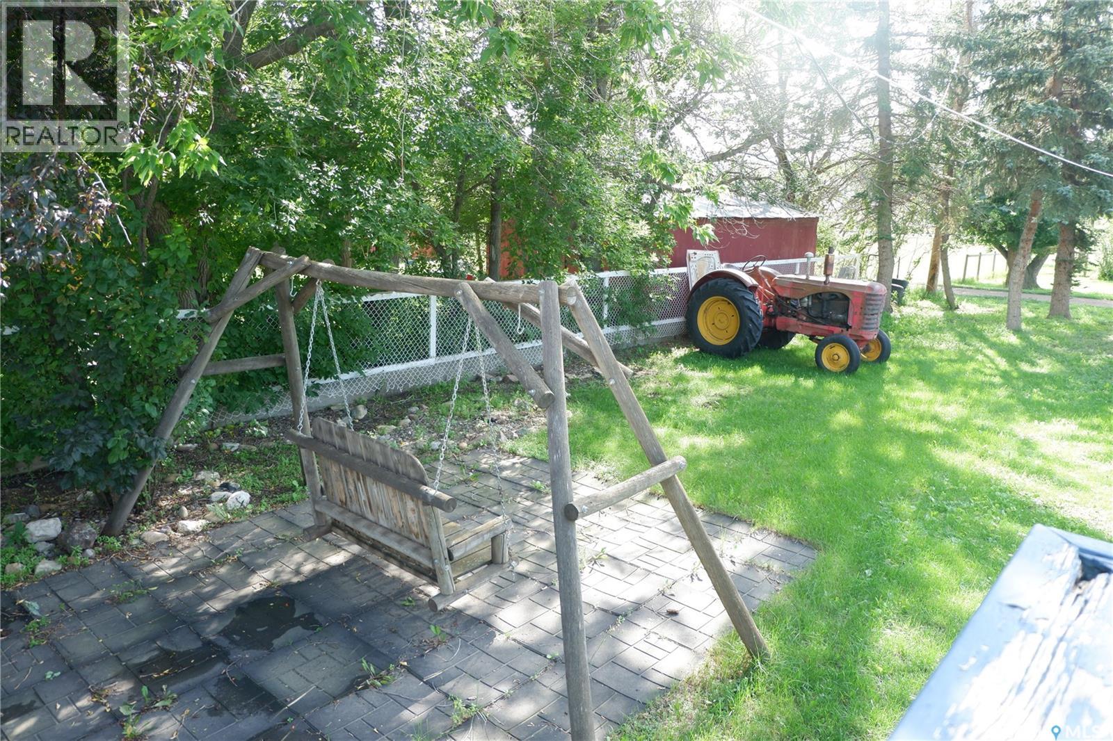 314 Columbus Drive, Rockglen, Saskatchewan  S0H 3R0 - Photo 30 - SK015175