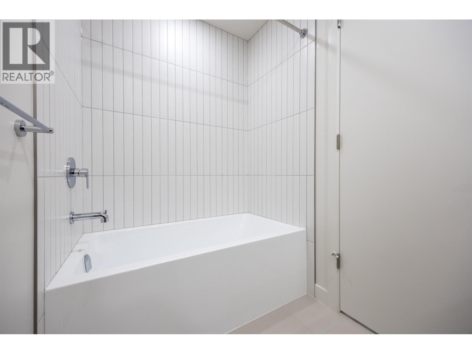 3705 537 Cottonwood Avenue, Coquitlam, British Columbia  V3J 0S4 - Photo 5 - R3035296