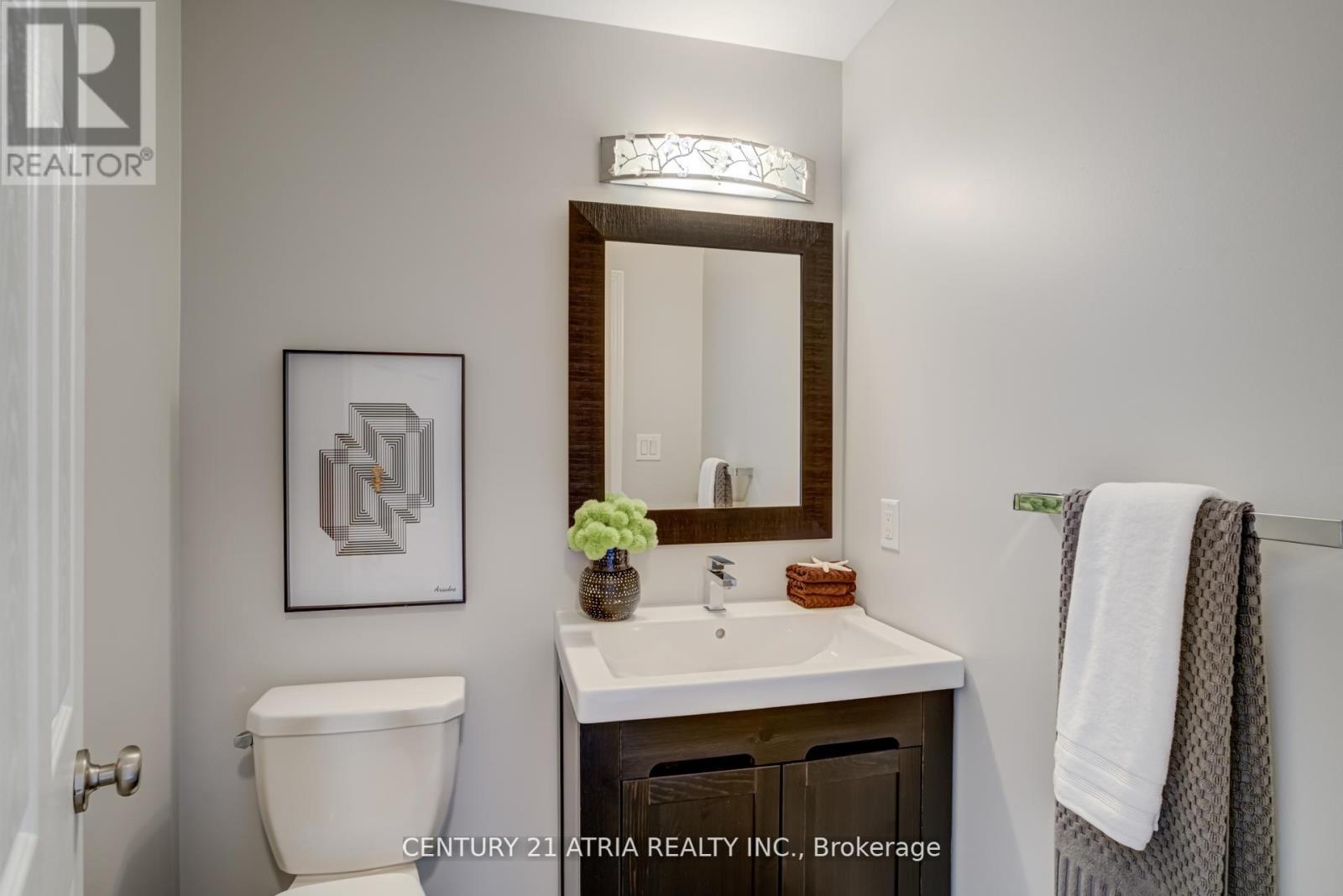 2918 Elgin Mills Road E, Markham, Ontario  L6C 0E5 - Photo 17 - N12334540