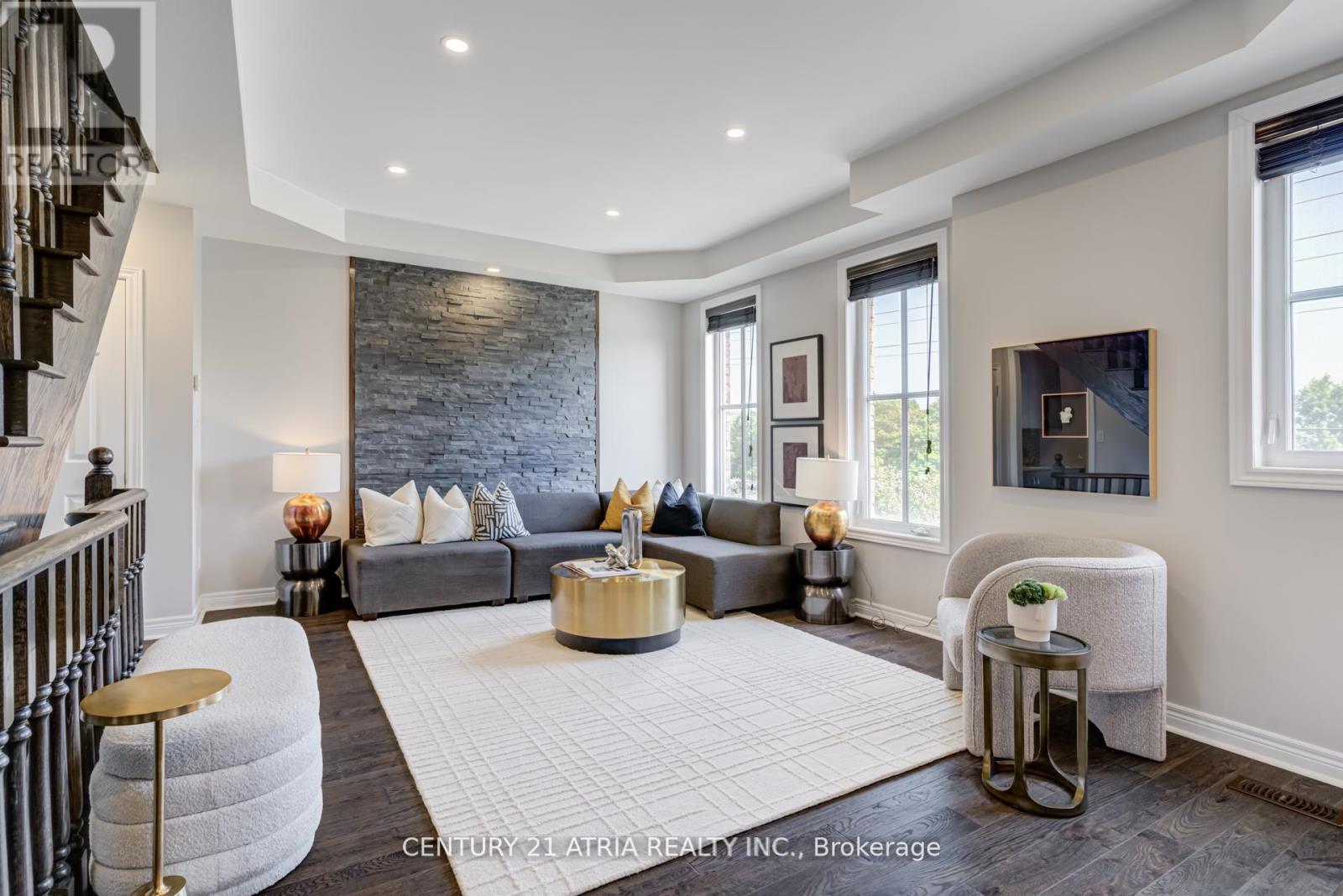 2918 Elgin Mills Road E, Markham, Ontario  L6C 0E5 - Photo 9 - N12334540