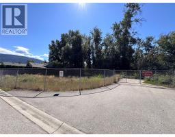 2200 53 Avenue Unit# 108, vernon, British Columbia