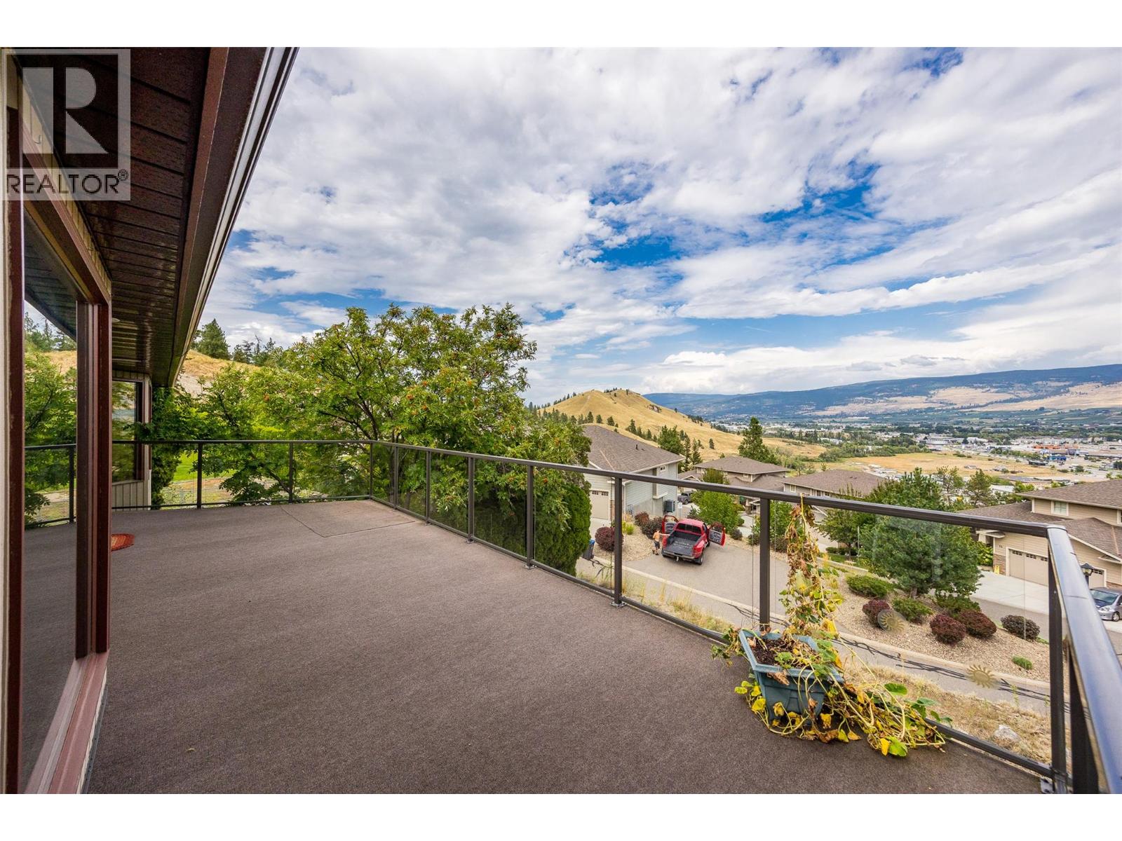 Property at 975 Monashee Place image 2