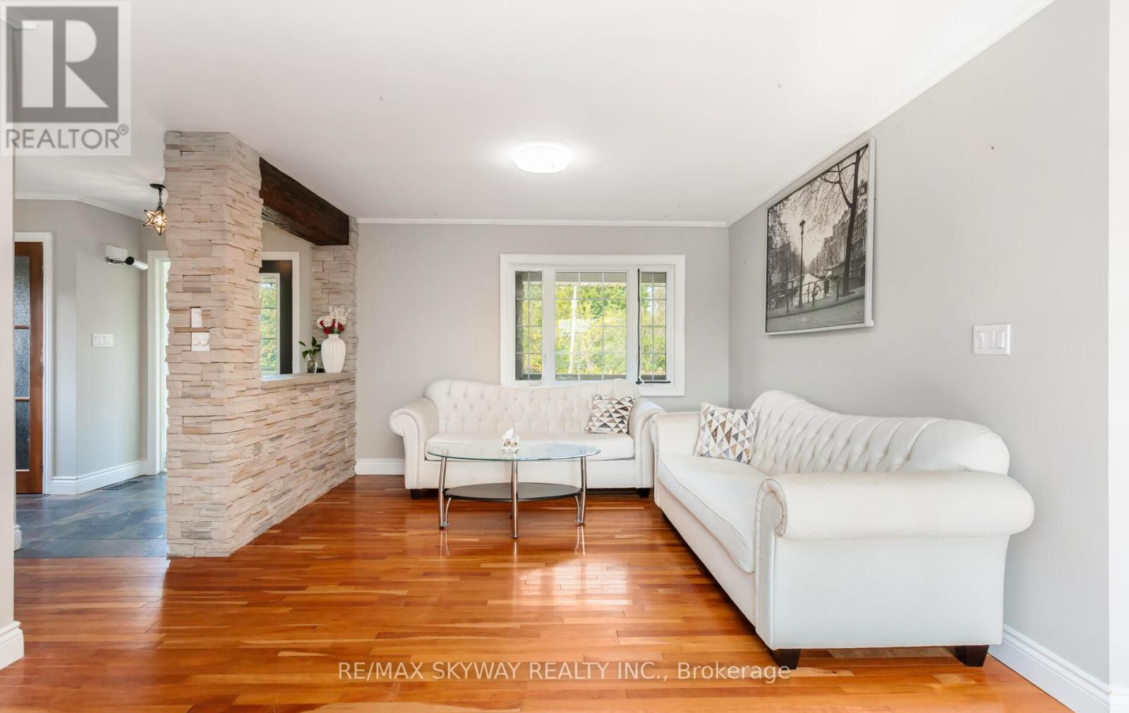 5628 Highway 7, Milton, Ontario  L7J 2L7 - Photo 12 - W12334495