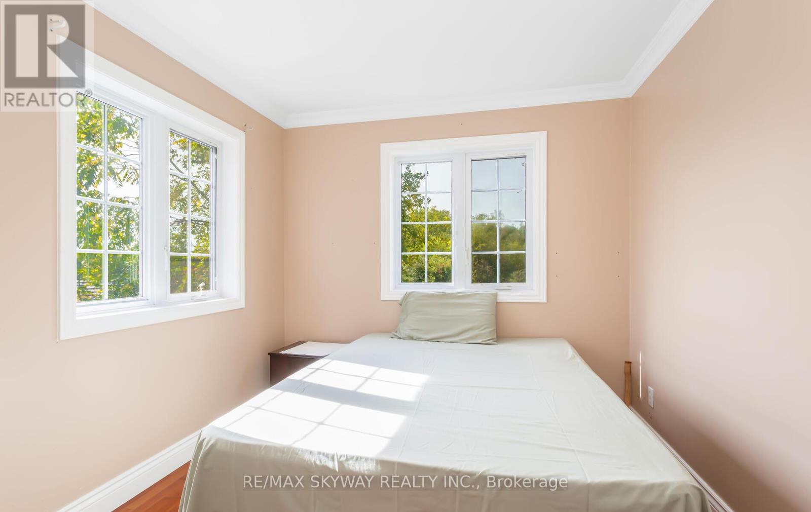 5628 Highway 7, Milton, Ontario  L7J 2L7 - Photo 21 - W12334495