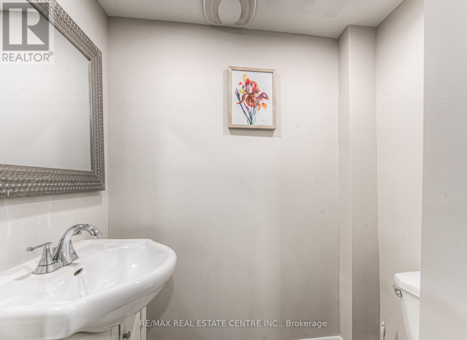 271 Bedford Road N, Kitchener, Ontario  N2G 3A7 - Photo 36 - X12334542