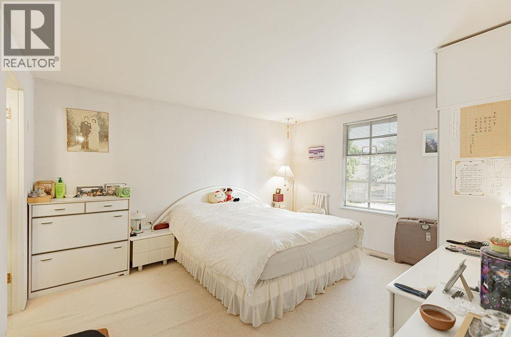 6451 Camsell Crescent, Richmond, British Columbia  V7C 2M5 - Photo 10 - R3035416