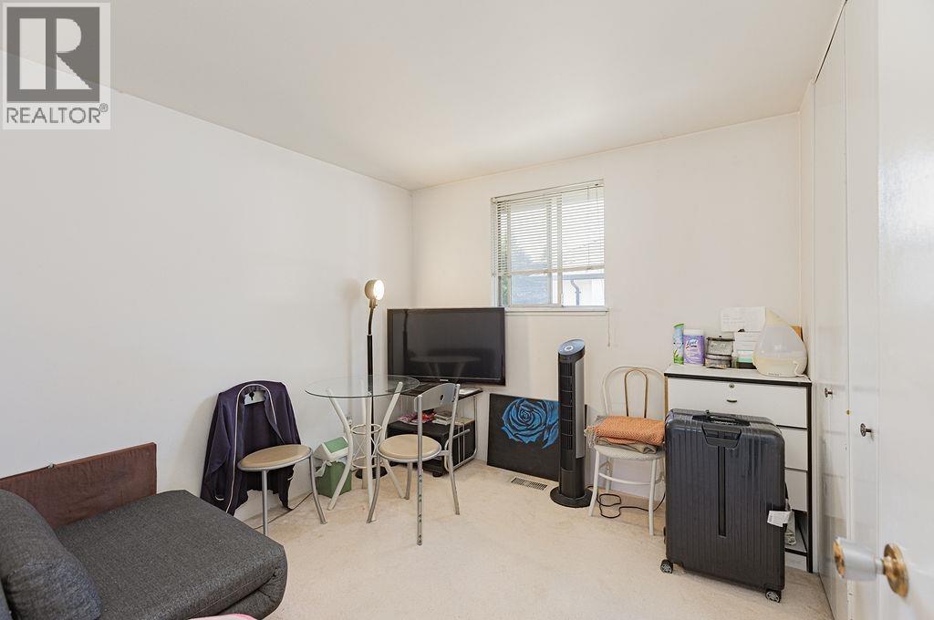 6451 Camsell Crescent, Richmond, British Columbia  V7C 2M5 - Photo 13 - R3035416
