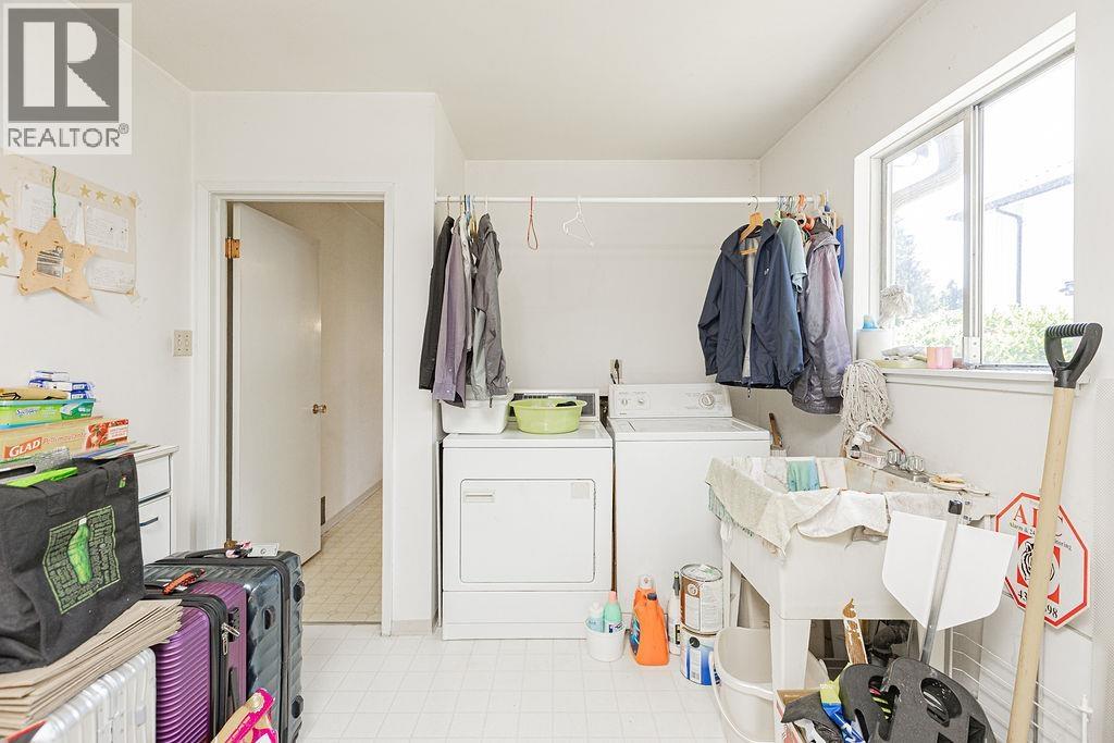 6451 Camsell Crescent, Richmond, British Columbia  V7C 2M5 - Photo 21 - R3035416
