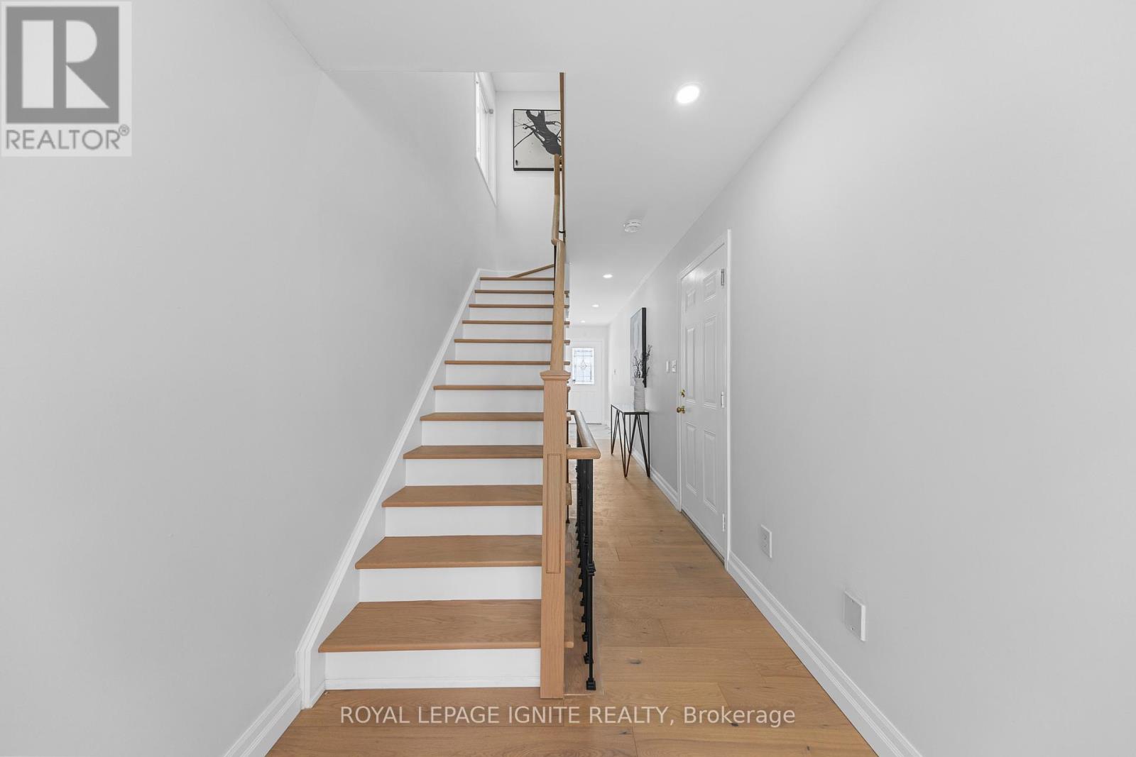 5 Goulden Crescent, Toronto, Ontario  M1L 0A8 - Photo 16 - E12334565