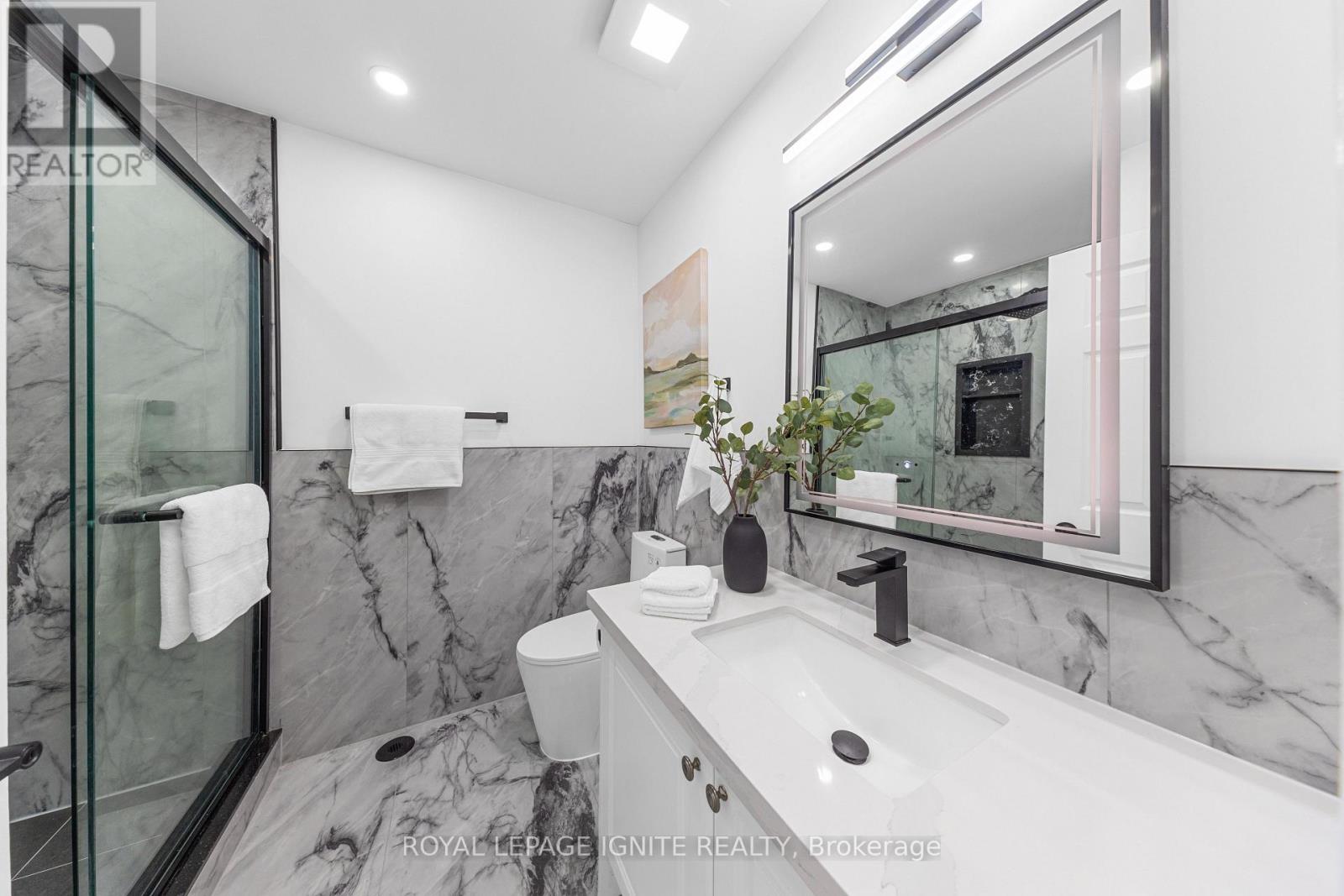 5 Goulden Crescent, Toronto, Ontario  M1L 0A8 - Photo 22 - E12334565