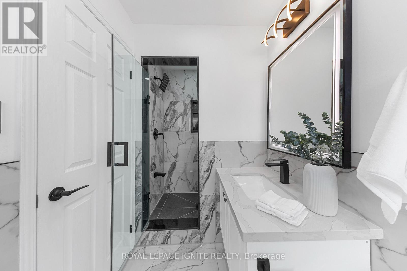 5 Goulden Crescent, Toronto, Ontario  M1L 0A8 - Photo 29 - E12334565