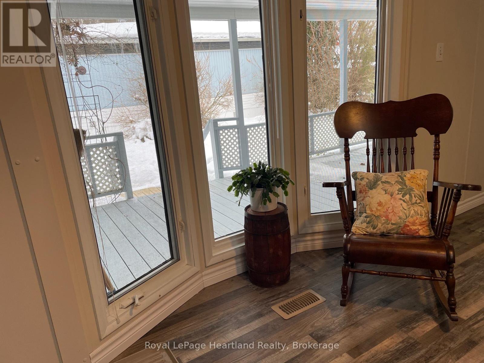 7 Sioux Lane, Ashfield-Colborne-Wawanosh, Ontario  N7A 3Y2 - Photo 19 - X12158695