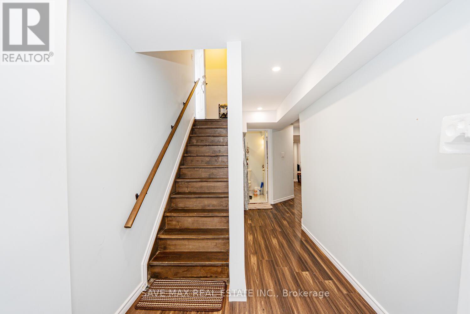 2382 Wickerson Road, London South, Ontario  N6K 4R6 - Photo 34 - X12334553