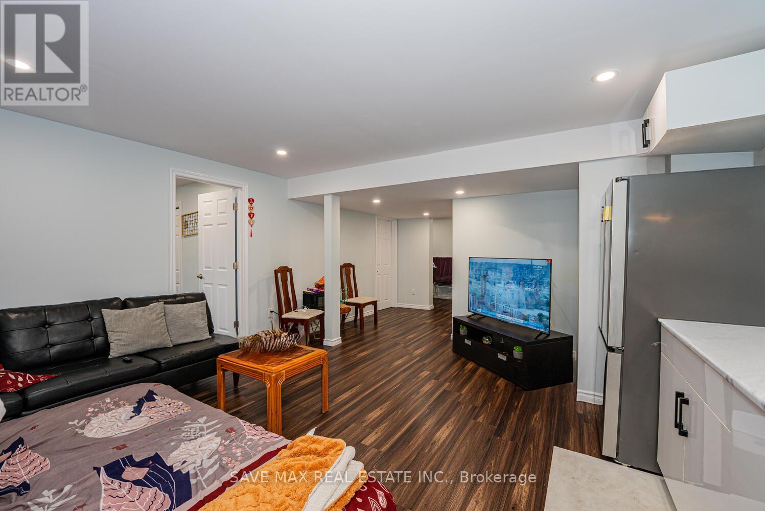 2382 Wickerson Road, London South, Ontario  N6K 4R6 - Photo 38 - X12334553