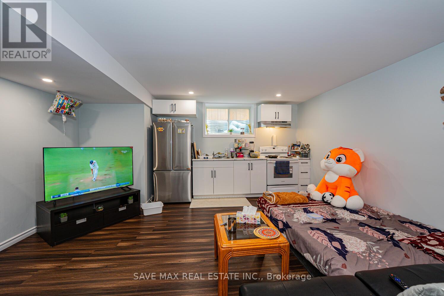 2382 Wickerson Road, London South, Ontario  N6K 4R6 - Photo 39 - X12334553