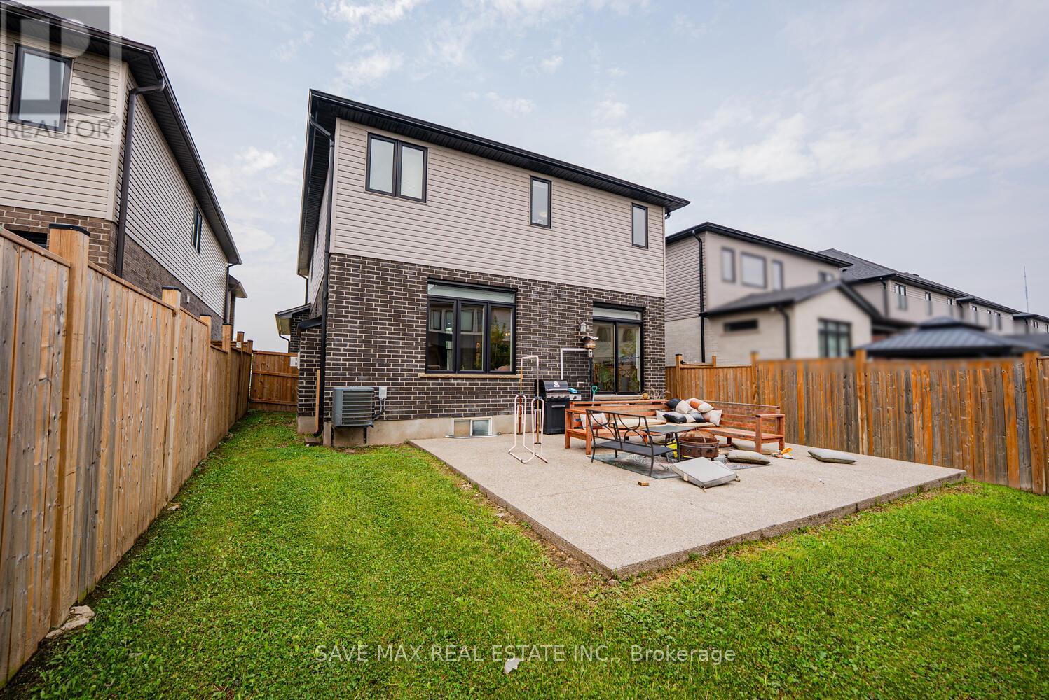 2382 Wickerson Road, London South, Ontario  N6K 4R6 - Photo 46 - X12334553