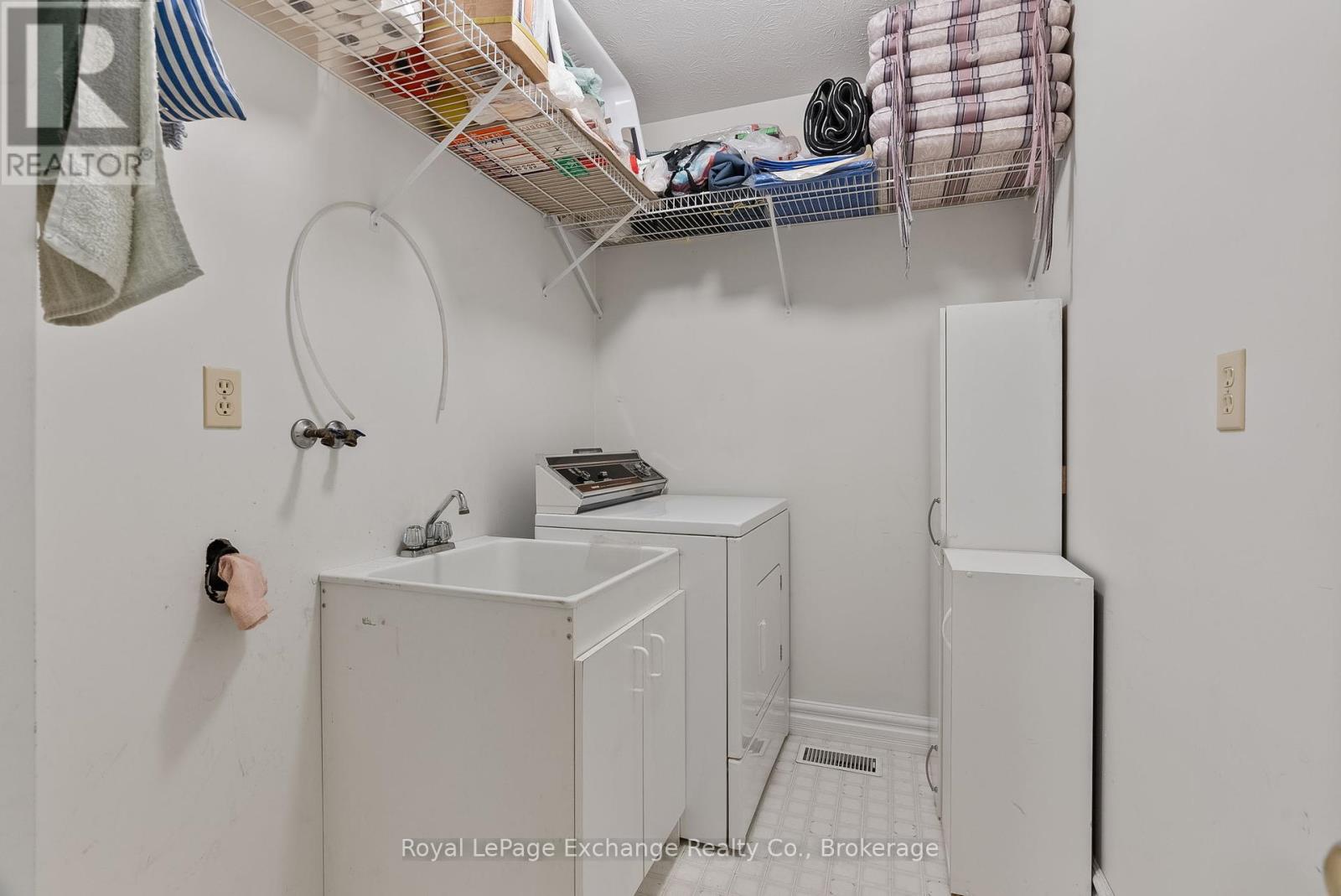 19 Kuehner Street, Kincardine, Ontario  N0G 2T0 - Photo 12 - X12197167