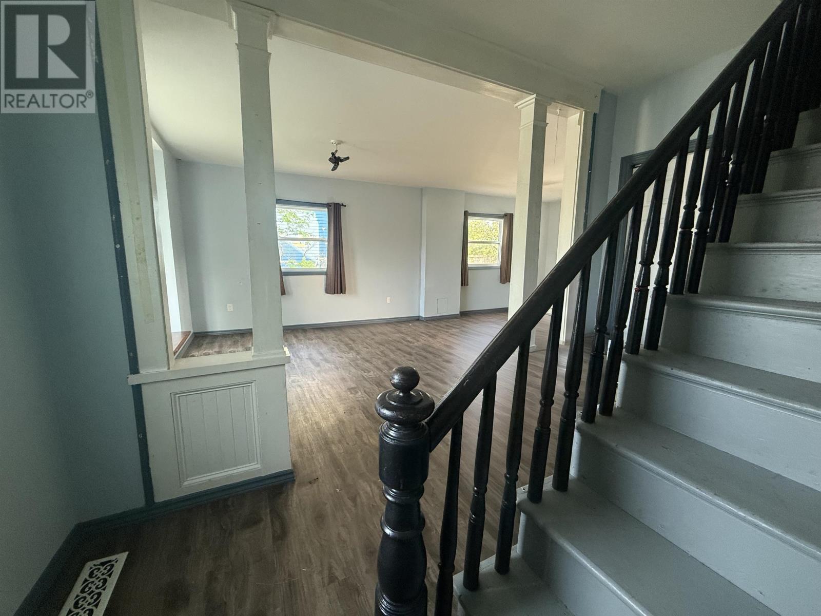 2290 Western Avenue, Parrsboro, Nova Scotia  B0M 1S0 - Photo 1 - 202517414