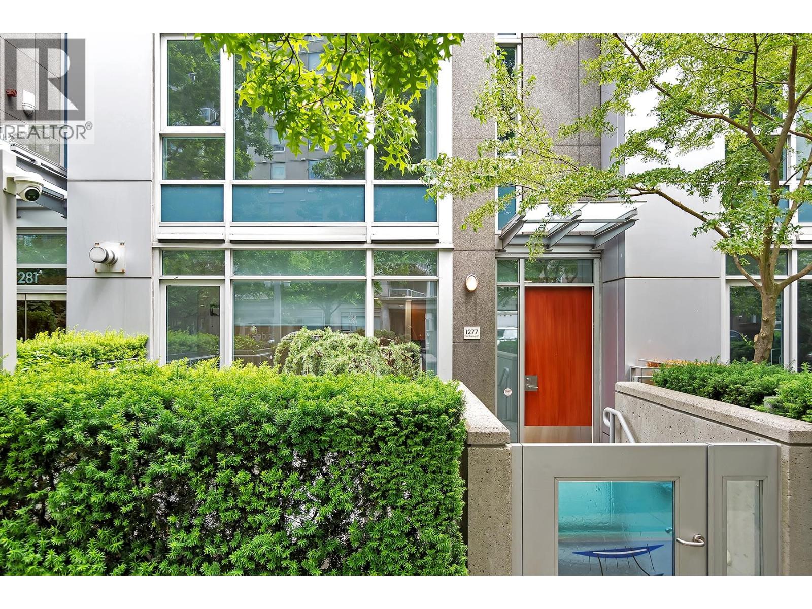 1277 W Cordova Street, Vancouver, British Columbia  V6C 3P9 - Photo 2 - R3035437