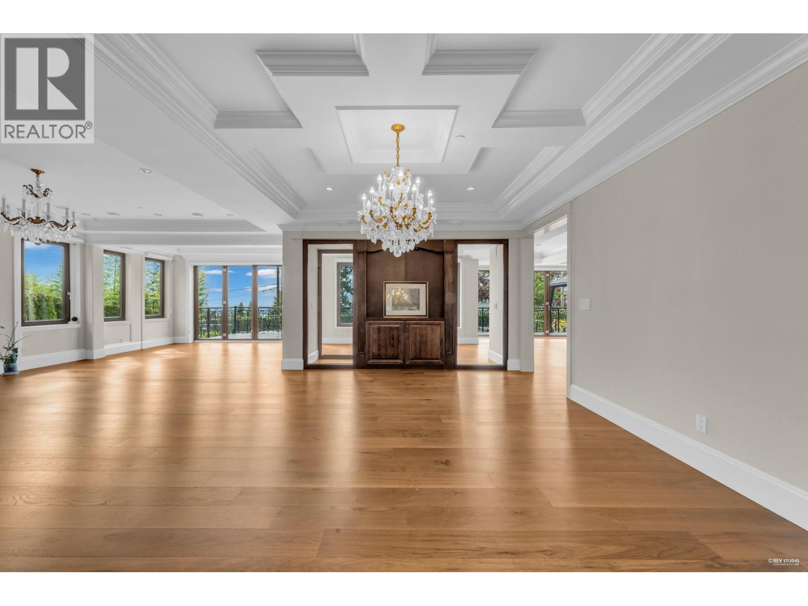 Property at 1118 CRESTLINE ROAD image 4