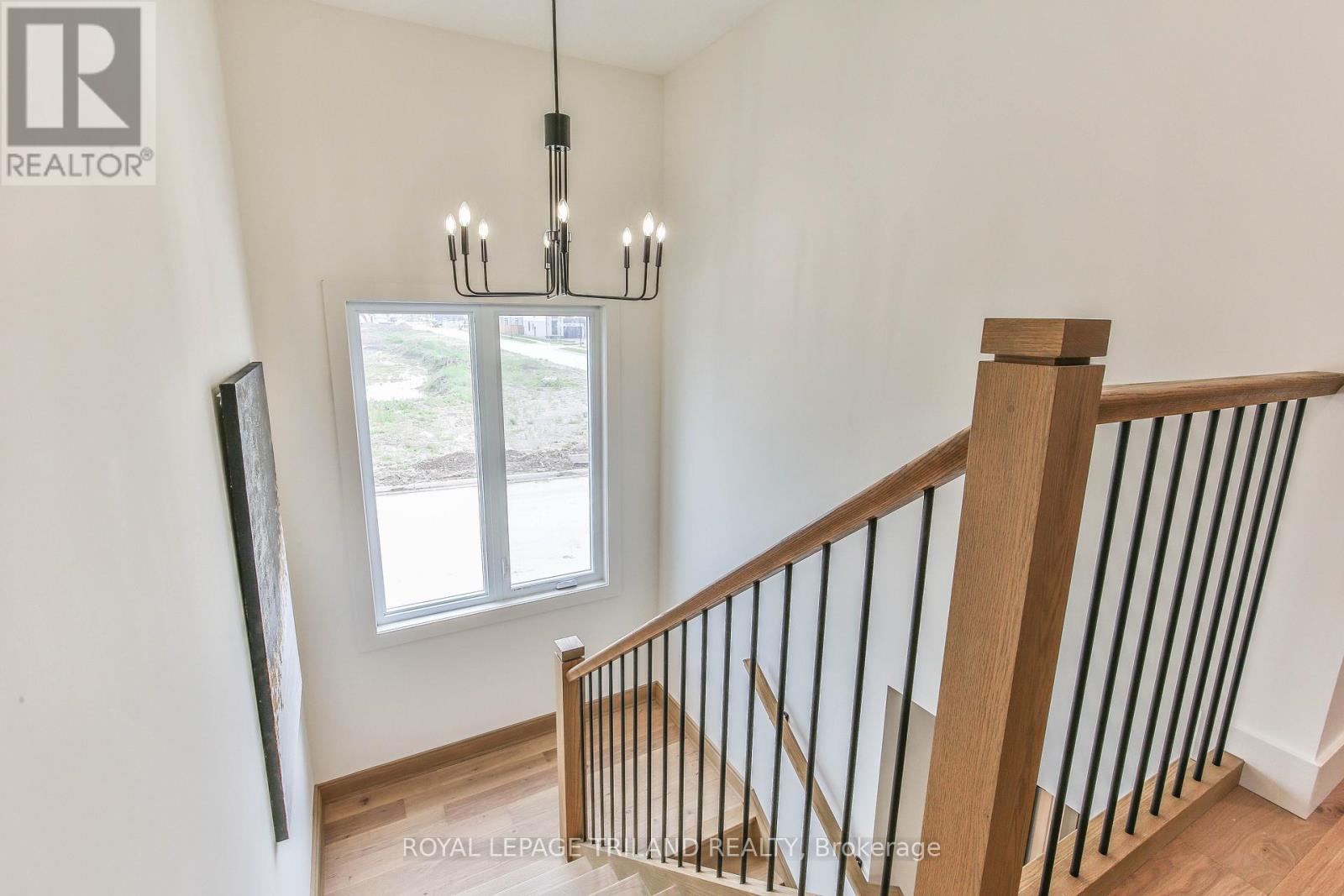4049 Big Leaf Trail, London South, Ontario  N6P 0K2 - Photo 22 - X12184957