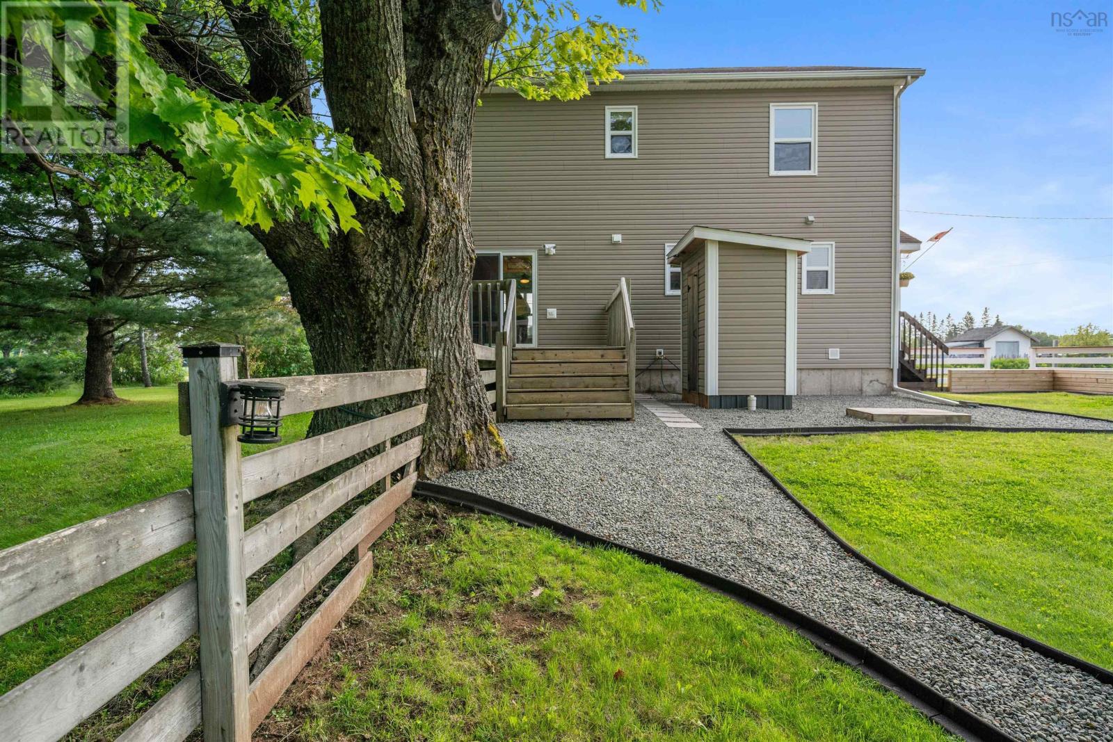 14 Mill Street, Parrsboro, Nova Scotia  B0M 1S0 - Photo 11 - 202505097