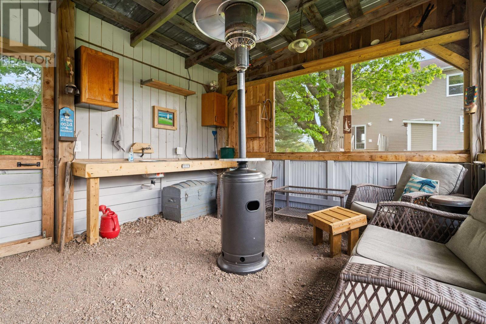 14 Mill Street, Parrsboro, Nova Scotia  B0M 1S0 - Photo 4 - 202505097