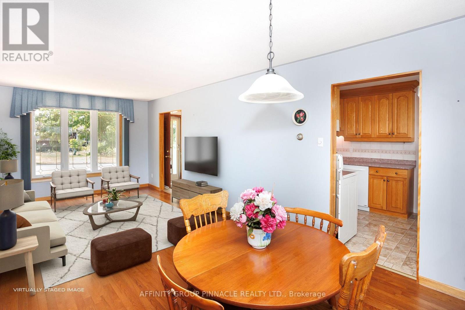 573 Saugeen Crescent, Peterborough South, Ontario  K9J 1J9 - Photo 12 - X12333485