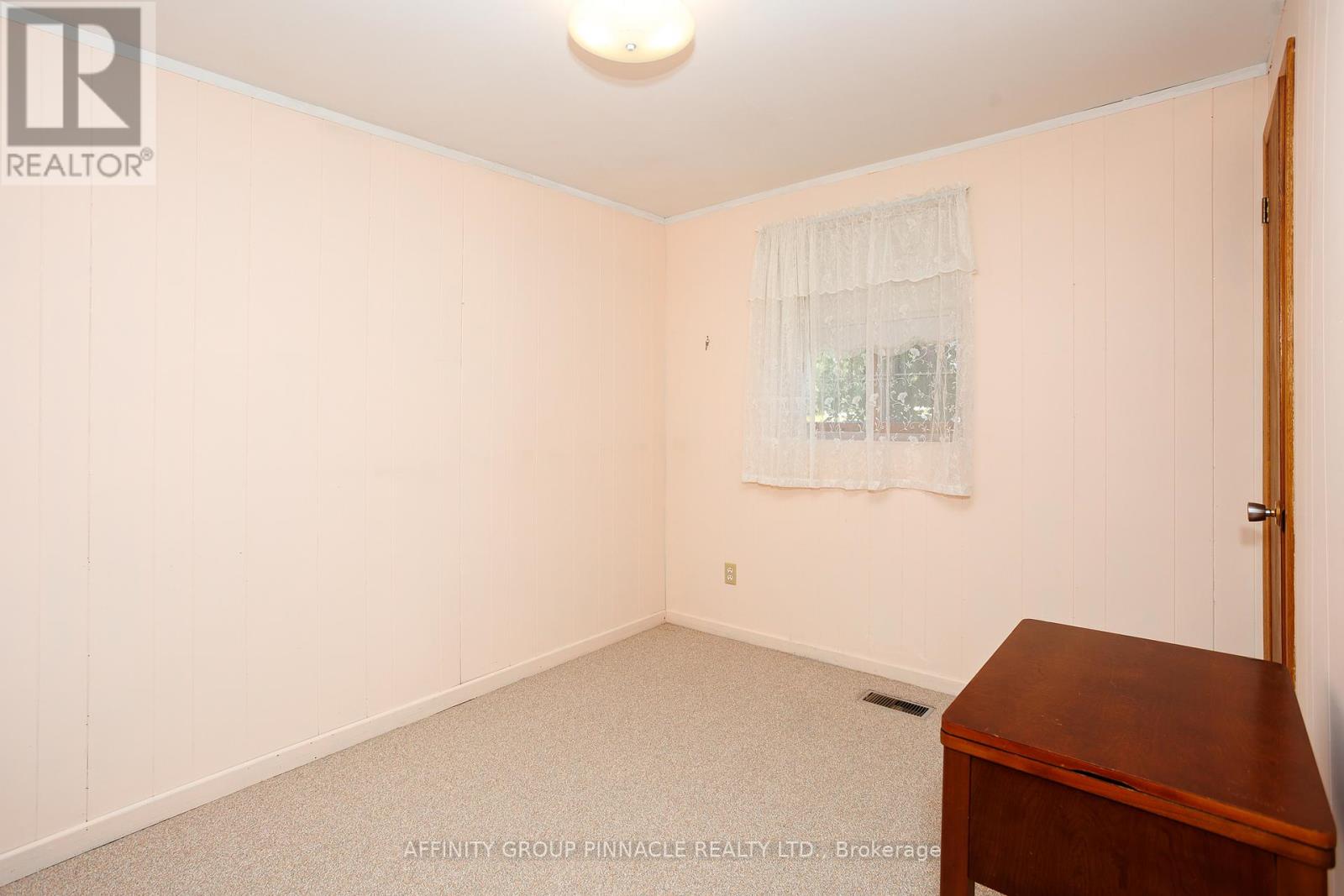 573 Saugeen Crescent, Peterborough South, Ontario  K9J 1J9 - Photo 32 - X12333485