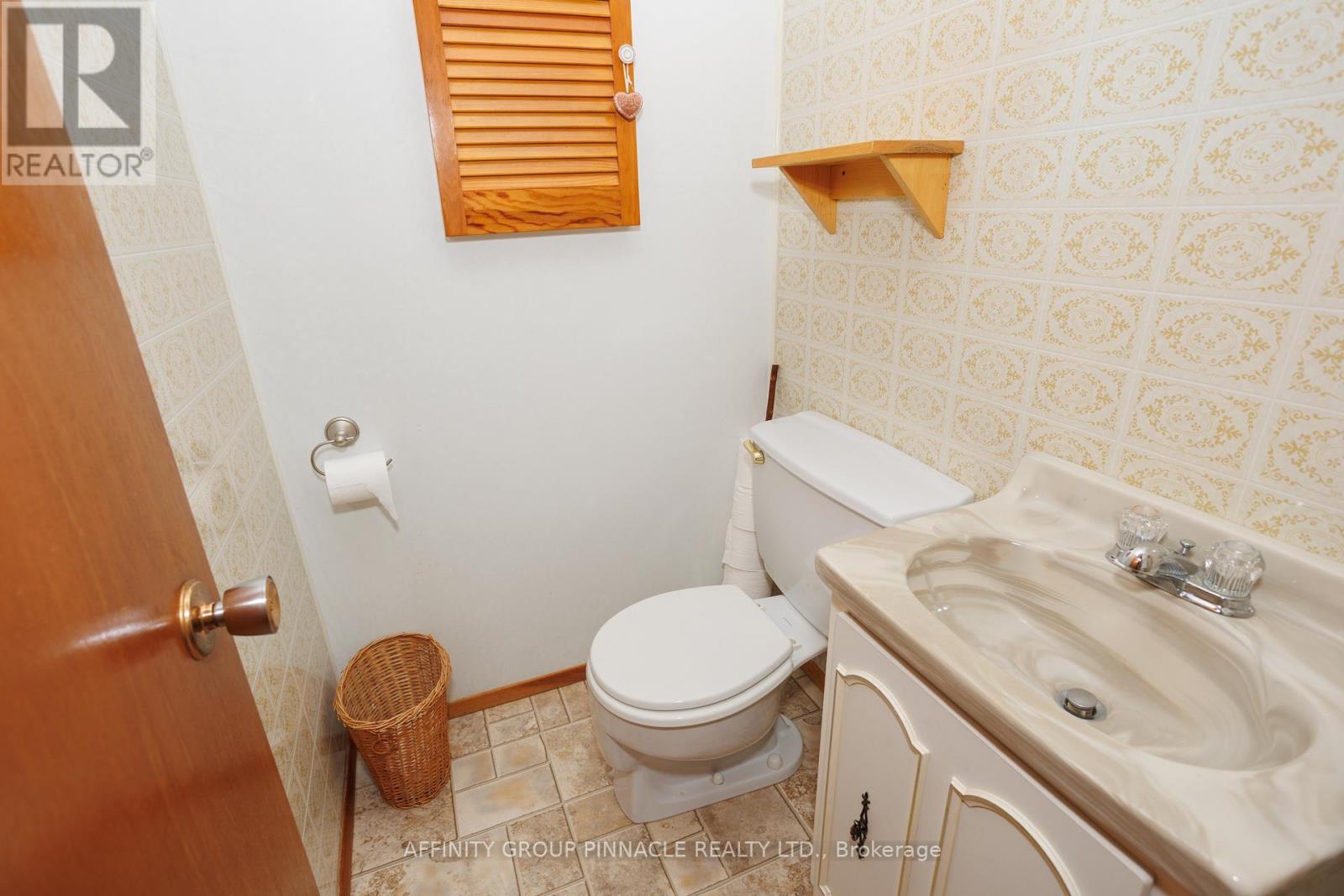 573 Saugeen Crescent, Peterborough South, Ontario  K9J 1J9 - Photo 35 - X12333485