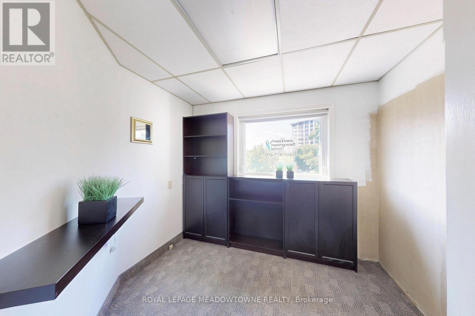 2 - 24 Guelph Street, Halton Hills, Ontario  L7G 3Z4 - Photo 11 - W12326450