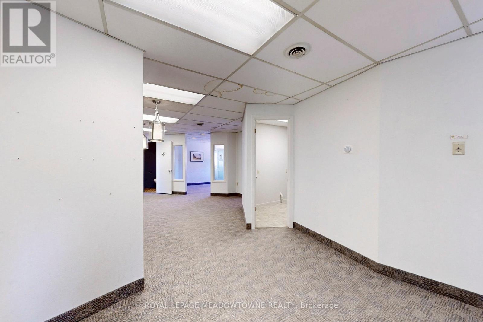 2 - 24 Guelph Street, Halton Hills, Ontario  L7G 3Z4 - Photo 36 - W12326450
