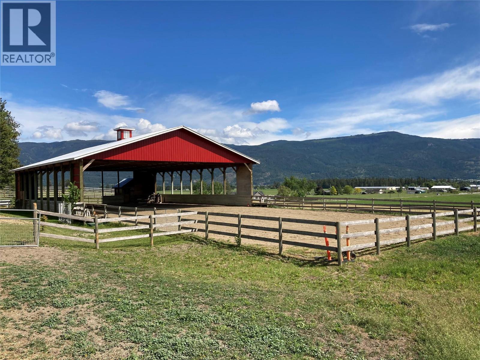 4365 Round Prairie Road, Armstrong, British Columbia  V4Y 0L1 - Photo 71 - 10358837