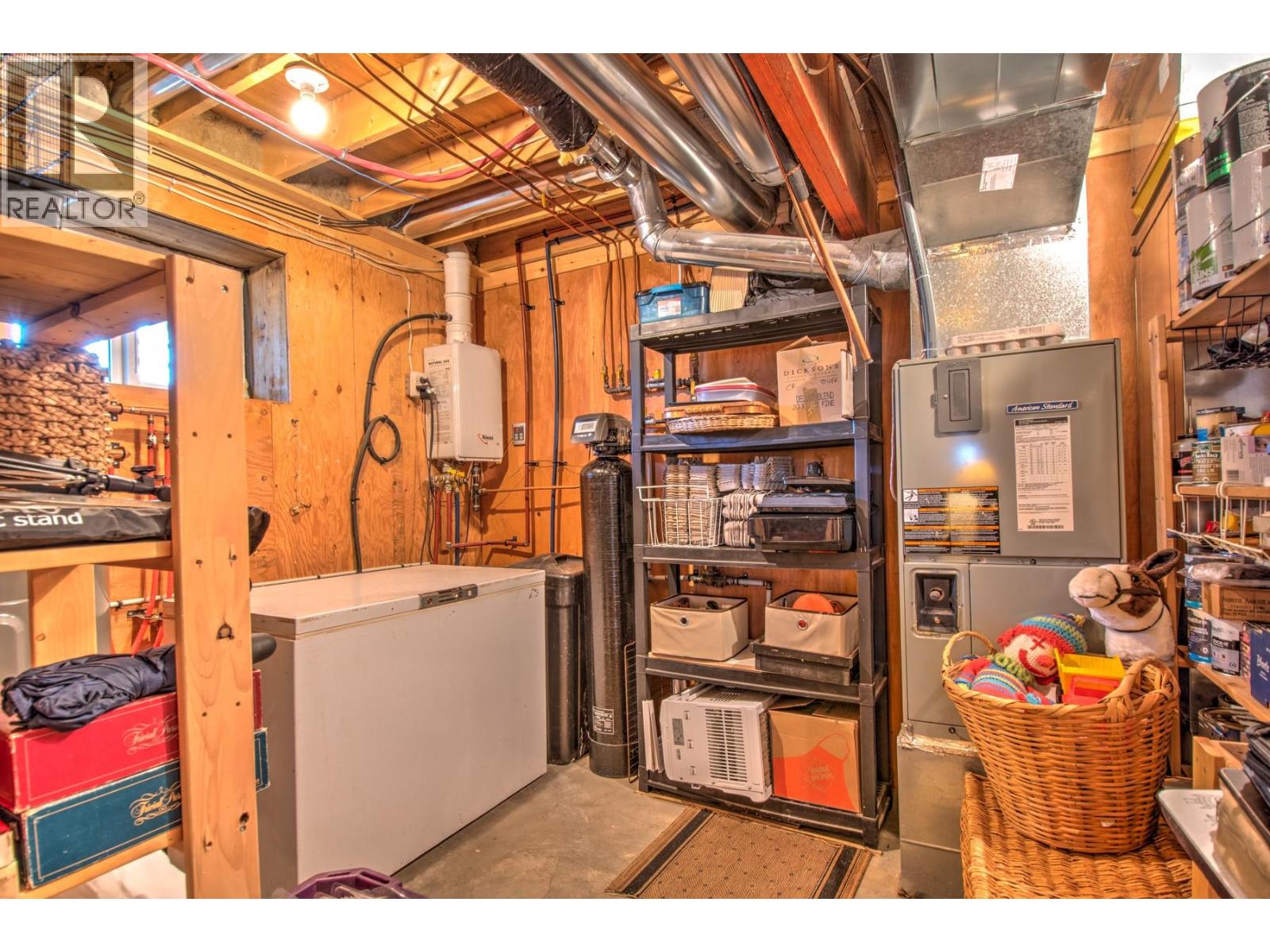 4365 Round Prairie Road, Armstrong, British Columbia  V4Y 0L1 - Photo 42 - 10358837