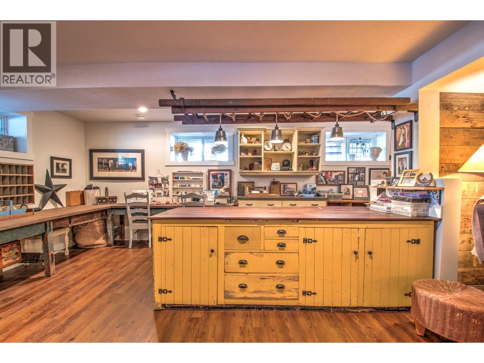 4365 Round Prairie Road, Armstrong, British Columbia  V4Y 0L1 - Photo 38 - 10358837