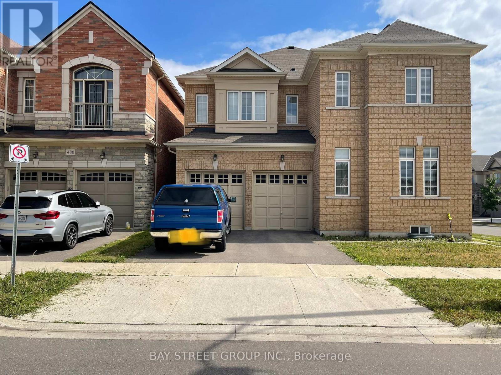 3127 Streamwood Pass, Oakville, Ontario  L6H 0T2 - Photo 3 - W12334650