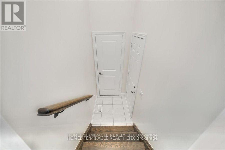 88 Grassbourne Avenue, Kitchener, Ontario  N0B 2E0 - Photo 29 - X12334686